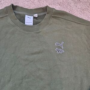 Puma x Maison Kitsune Crewneck Sweatshirt Mens Size M Rifle Green Olive Collab